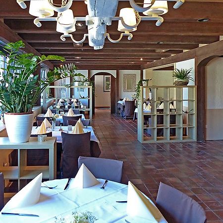Hotel-Restaurant Schwyzerhuesli Фирнхайм Экстерьер фото