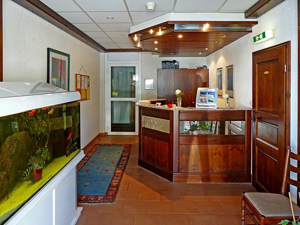 Hotel-Restaurant Schwyzerhuesli Фирнхайм Экстерьер фото