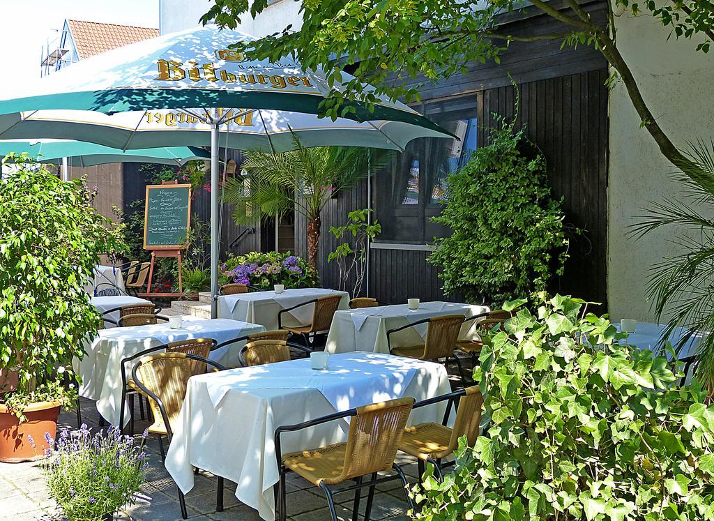 Hotel-Restaurant Schwyzerhuesli Фирнхайм Экстерьер фото